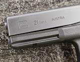 Glock Model 21 Gen 4 - .45ACP
- Extras - Free Shipping - 3 of 7