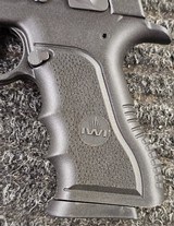 IWI Jericho
9mm Semi Auto - Free Shipping - 6 of 9