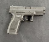 Springfield Armory XD-40 X-Treme Duty .40 S&W - 4 of 7