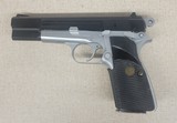 Browning Hi-Power .40 S&W Bi-Tone - 2 of 3