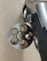 Smith & Wesson model 640-1 .357 Magnum Stainless Steel - Like New - 6 of 7