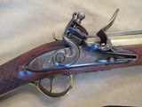 Superb Flintlock Blunderbuss with Brass Barrel and Spring Bayonet by T. Richards of London circa 1800 with inscribed muzzle - 3 of 15