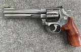 S&W 629 Classic 44 magnum - 4 of 11