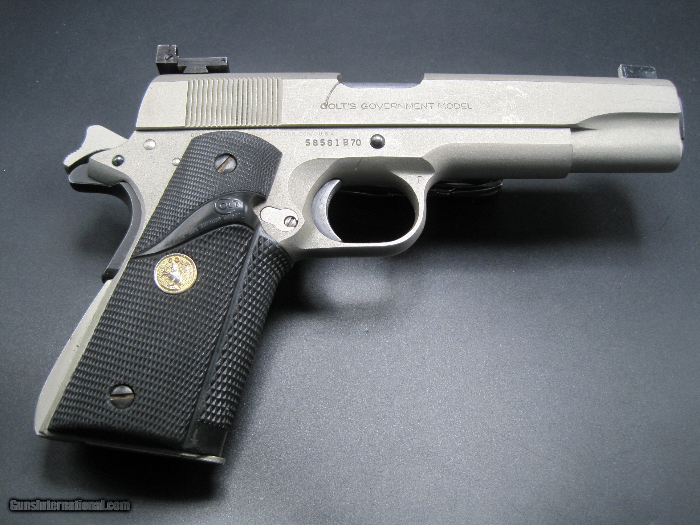 COLT 1911 GOVERNMENT MODEL SERIES MK IV SERIES 70 45 AUTOMATIC CALIBER