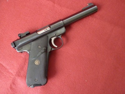 RUGER MK ll TARGET .22 with 5 1/2