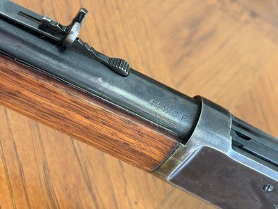 MODEL 1892 WINCHESTER RIFLE, 44 CAL, ROUND 24