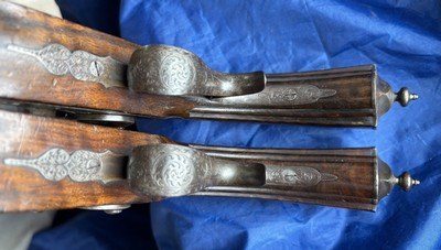 A PAIR OF FINE FRENCH PERCUSSION DUELING OR TARGET PISTOLS - Image 7 of 15