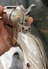 ENGRAVED 1899 MADE COLT SAA IN 44-40 CAL, COLT SINGLE ACTION ARMY PEARL GRIPS STEER HEAD RUBY EYES - Image 8 of 12