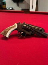 S&W MODEL 19 5 .357 BEAUTIFUL WITH STAG GRIPS