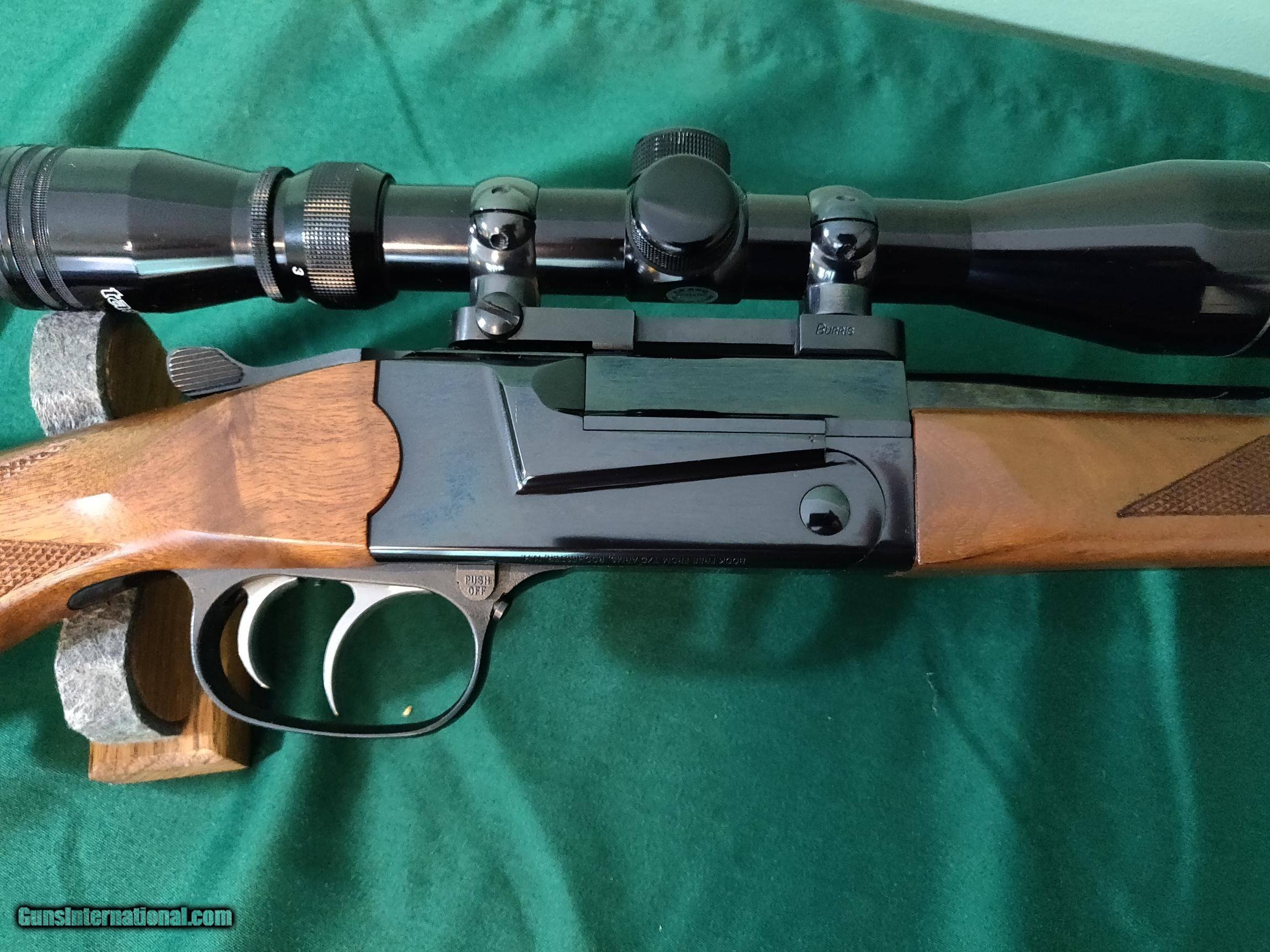 Thompson Center TCR 83 Aristocrat rifle and Tasco scope, 243