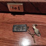 Duck's Unlimited trunk case, possibly Winchester, very good condition, bronze color - 6 of 7