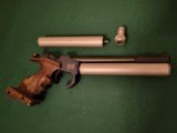 Anschutz Model 10 177 pellet pistol in original case, 2 pressure cylinders, etc. - 6 of 13