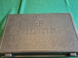 Leupold Variable 12-40x60 Spotting Scope in original case with carrying case, excellent condition - 4 of 8