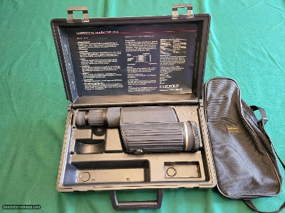 Leupold Variable 12 40x60 Spotting Scope in original case with carrying case, excellent condition