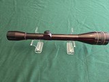 Leupold 12x40
AO rifle scope, gloss, with tapered crosshair reticle, very good condition - 2 of 3