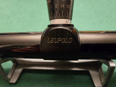 Rare Leupold 6x compact with target knobs, Leupold dot, gloss - Image 2 of 6