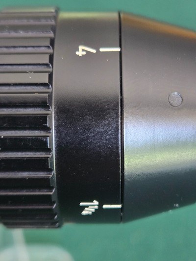 Schmidt and Bender 1 1/4-4x20, 30mm, #4 reticle, excellent condition - Image 4 of 5