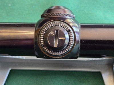Redfield 3-9x Low Pro rifle scope with duplex reticle, excellent condition. - Image 4 of 6