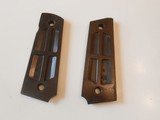 Vintage Used Keyes Fibre 1911 Checkered Brown Bakelite / Plastic Pistol Grips w. Star K Logo & Mold No. 19 - 2 of 11
