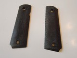 Vintage Used Keyes Fibre 1911 Checkered Brown Bakelite / Plastic Pistol Grips w. Star K Logo & Mold No. 19 - 1 of 11