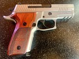 Sig Arms Classic P229 Elite Stainless in 9mm - Image 3 of 11