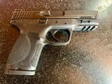 Smith & Wesson M&P-9 M2.0 Compact in 9mm, no Thumb Safety - Image 4 of 15