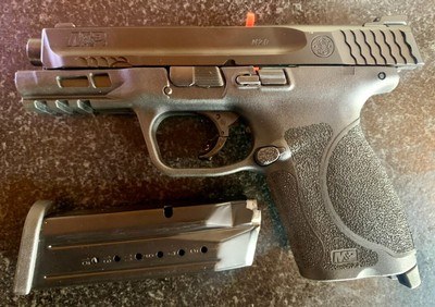 Smith & Wesson M&P-9 M2.0 Compact in 9mm, no Thumb Safety - Image 15 of 15