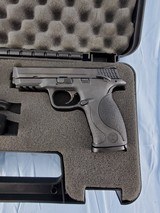 SMITH & WESSON M&P 40C .40 CAL. - 2 of 4