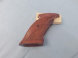 BROWNING MEDALIST GRIPS ( LEFT HAND ) - 2 of 4