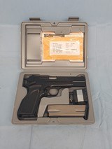 BROWNING HI POWR .40 S&W - 1 of 8