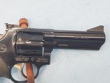 TAURUS 66 .357 - 4 of 9