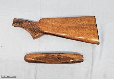 BROWNING SA-22 STOCK AND FOREARM SET
