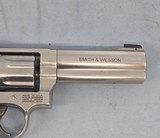 SMITH & WESSON 617-6 .22 L.R. - 6 of 13