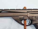 BERETTA U22 .22 L.R. - 2 of 9