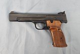 SMITH & WESSON MODEL 41 .22 L.R. - 3 of 13