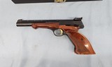 BROWNING MEDALIST .22 L.R. - 3 of 11