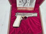 Browning Hi-Power Louis XVI