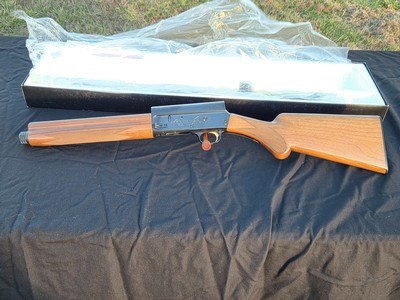 BROWNING AUTO 5 16 GAUGE (NIB)