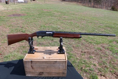 Remington 1100 12 Gauge - Image 1 of 14
