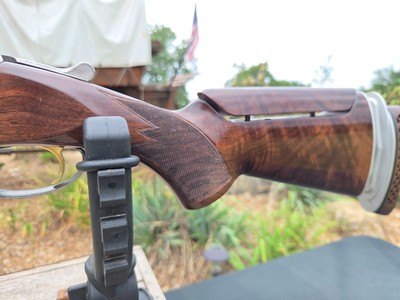 GRADE 5 BROWNING BT99 12 GAUGE - Image 15 of 17