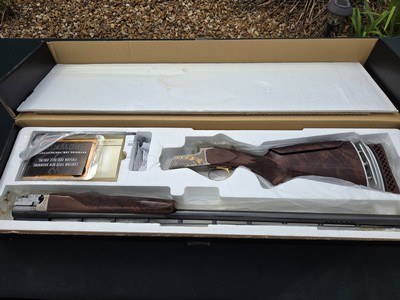 GRADE 5 BROWNING BT99 12 GAUGE - Image 1 of 17