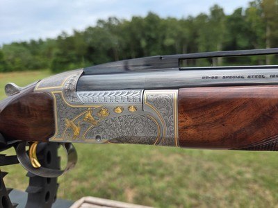 GRADE 5 BROWNING BT99 12 GAUGE - Image 9 of 17
