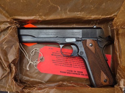 COLT M1911 .45 ACP WWI REPLICA - Image 1 of 25