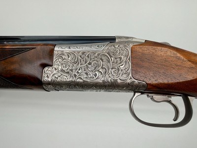 Browning B725 Medallion Limited Edition 32 inch 12 Gauge LIKE NEW - Image 8 of 12