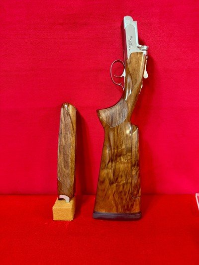 Perazzi High Tech 32 inch Sporter - Image 5 of 10