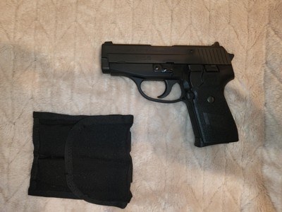 Sig Sauer P239 40 like new - Image 3 of 8