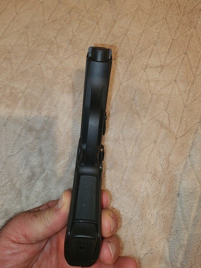 Sig Sauer P239 40 like new - Image 6 of 8