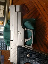 Sig Sayer P220 9MM - 4 of 11