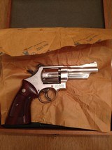 Smith &Wesson 27-2. .357 magnum - 12 of 13