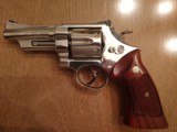 Smith &Wesson 27-2. .357 magnum - 1 of 13